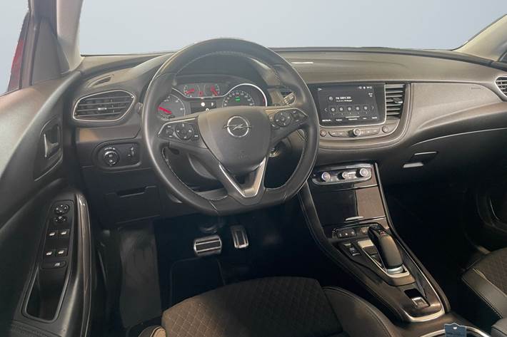 Sølv Opel Grandland X fra 2020