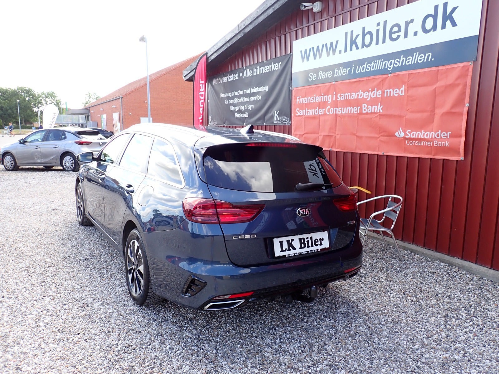 Blå Kia Ceed fra 2020
