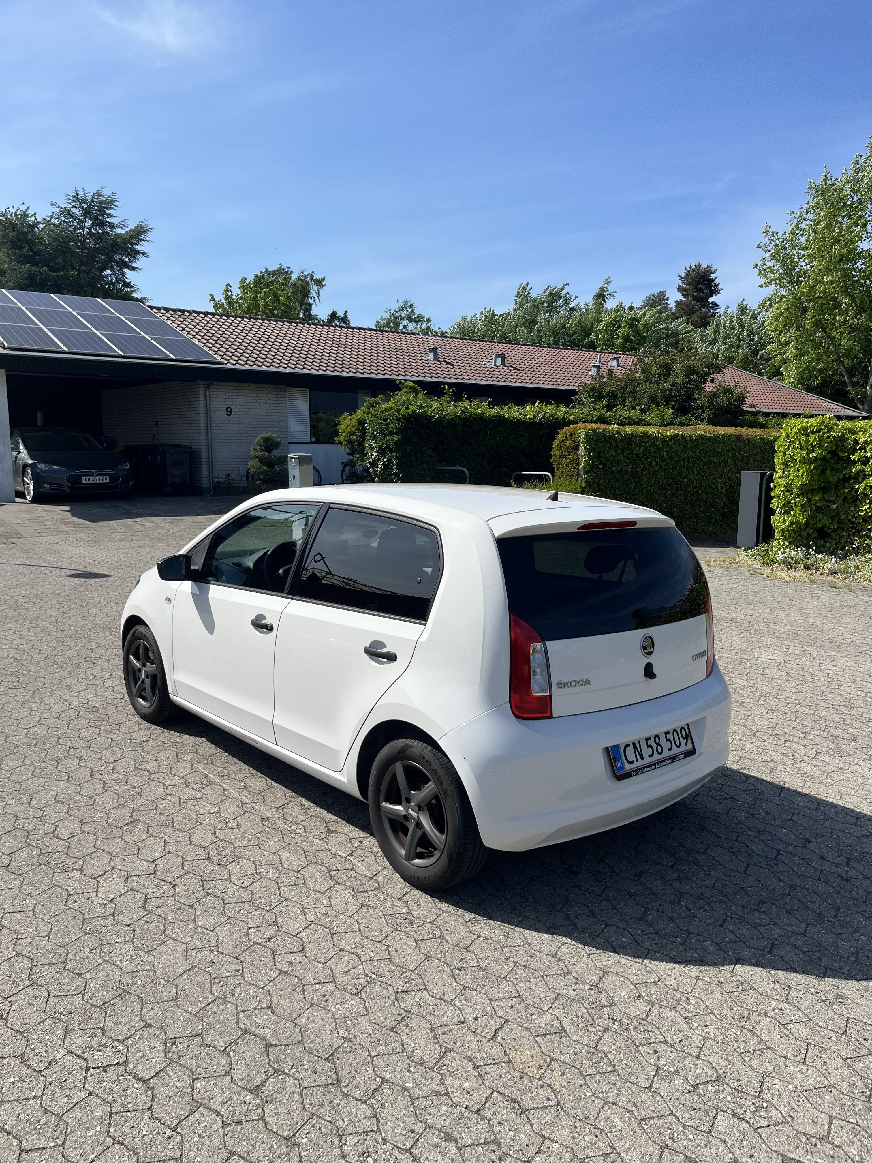 Hvid Skoda Citigo fra 2017