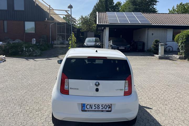 Hvid Skoda Citigo fra 2017