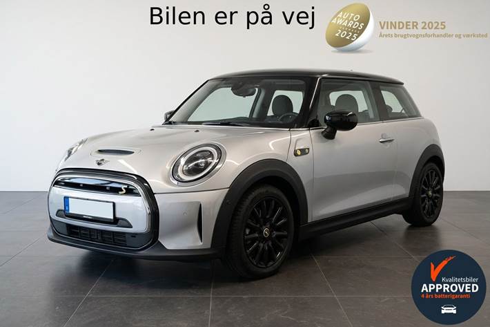 Sølv Mini Cooper fra 2023