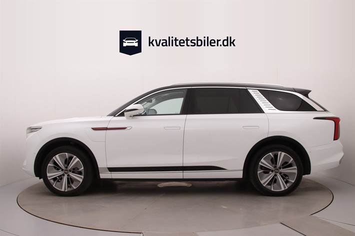Hvid Hongqi E-HS9 fra 2023