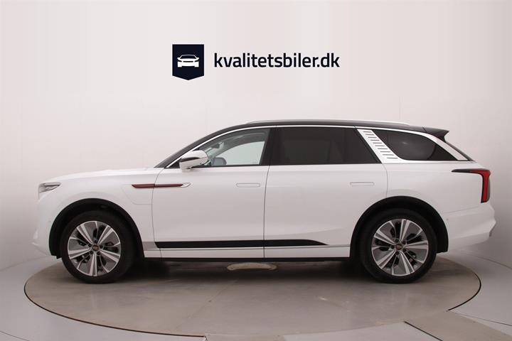 Hvid Hongqi E-HS9 fra 2023