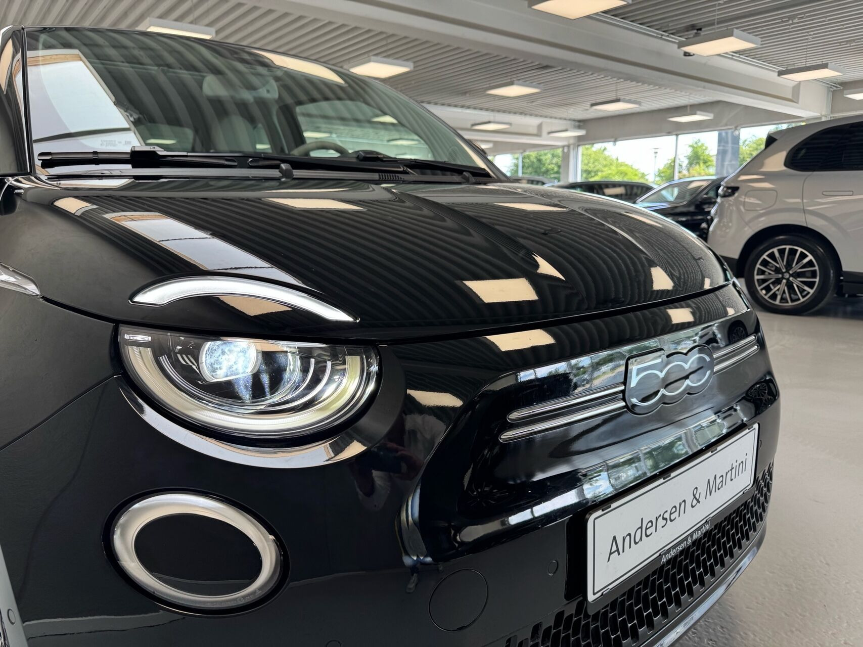 Sort Fiat 500e fra 2023