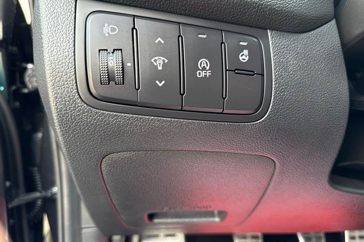 Sort Kia Ceed fra 2018
