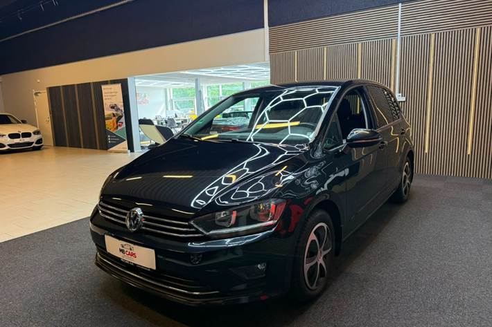 Sort VW Golf Sportsvan fra 2018