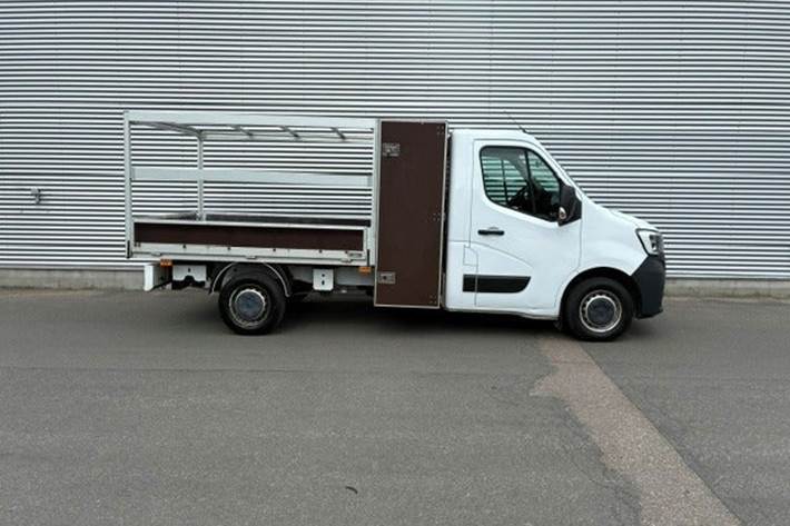 Hvid Renault Master IV T35 fra 2021