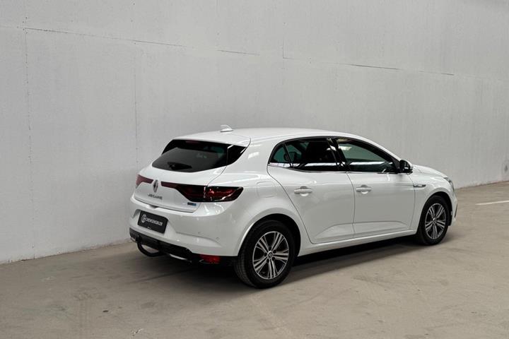 Hvid Renault Megane IV fra 2021