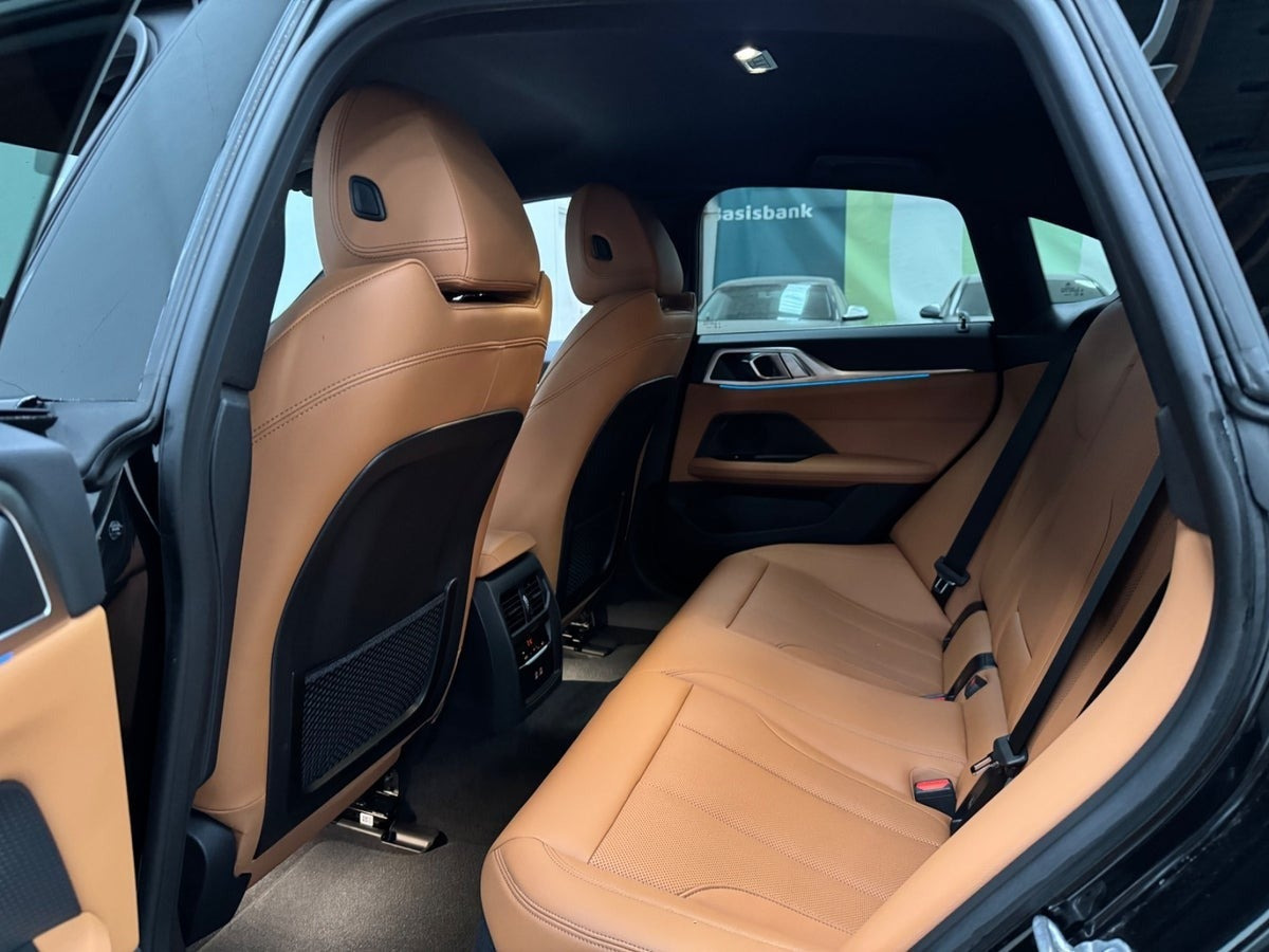 Sort BMW i4 fra 2022
