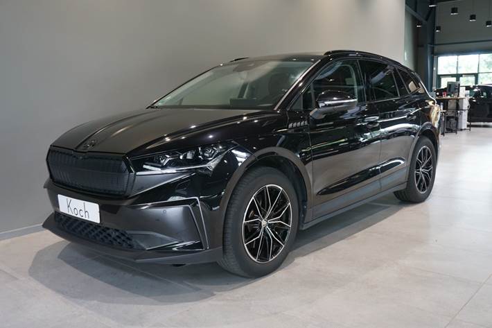 Sort Skoda Enyaq fra 2023