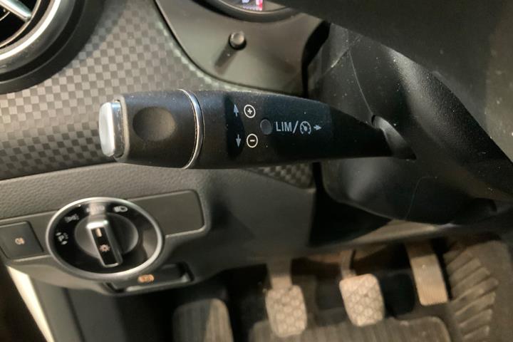 Hvid Mercedes A200 d fra 2017