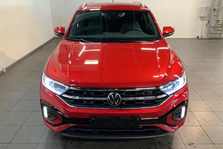 Rød VW T-Roc fra 2023