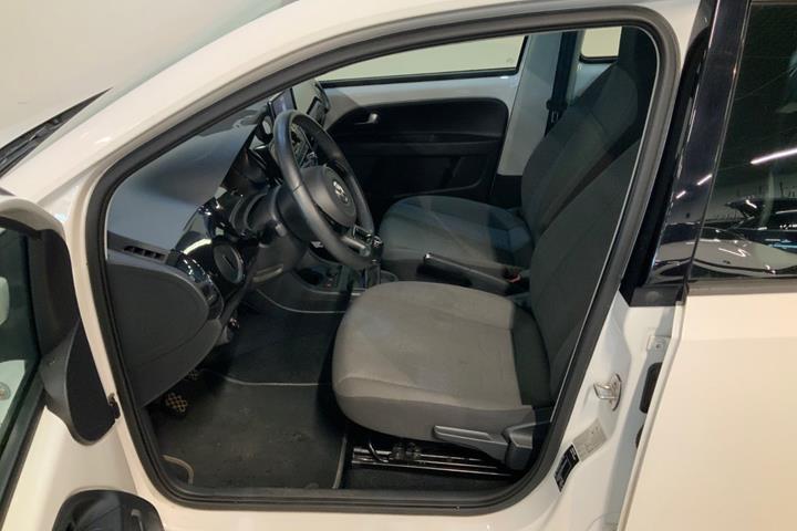 Hvid VW UP! fra 2015