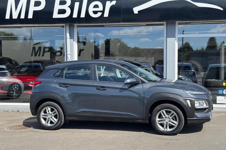 Grå Hyundai Kona fra 2020