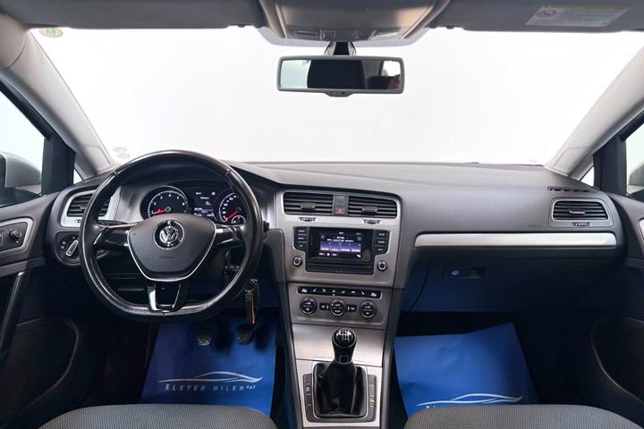 Sølv VW Golf VII fra 2014