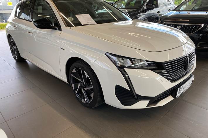 Hvid Peugeot 308 fra 2022