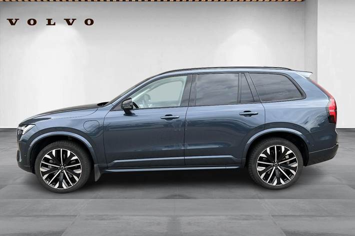 Blå Volvo XC90 fra 2026