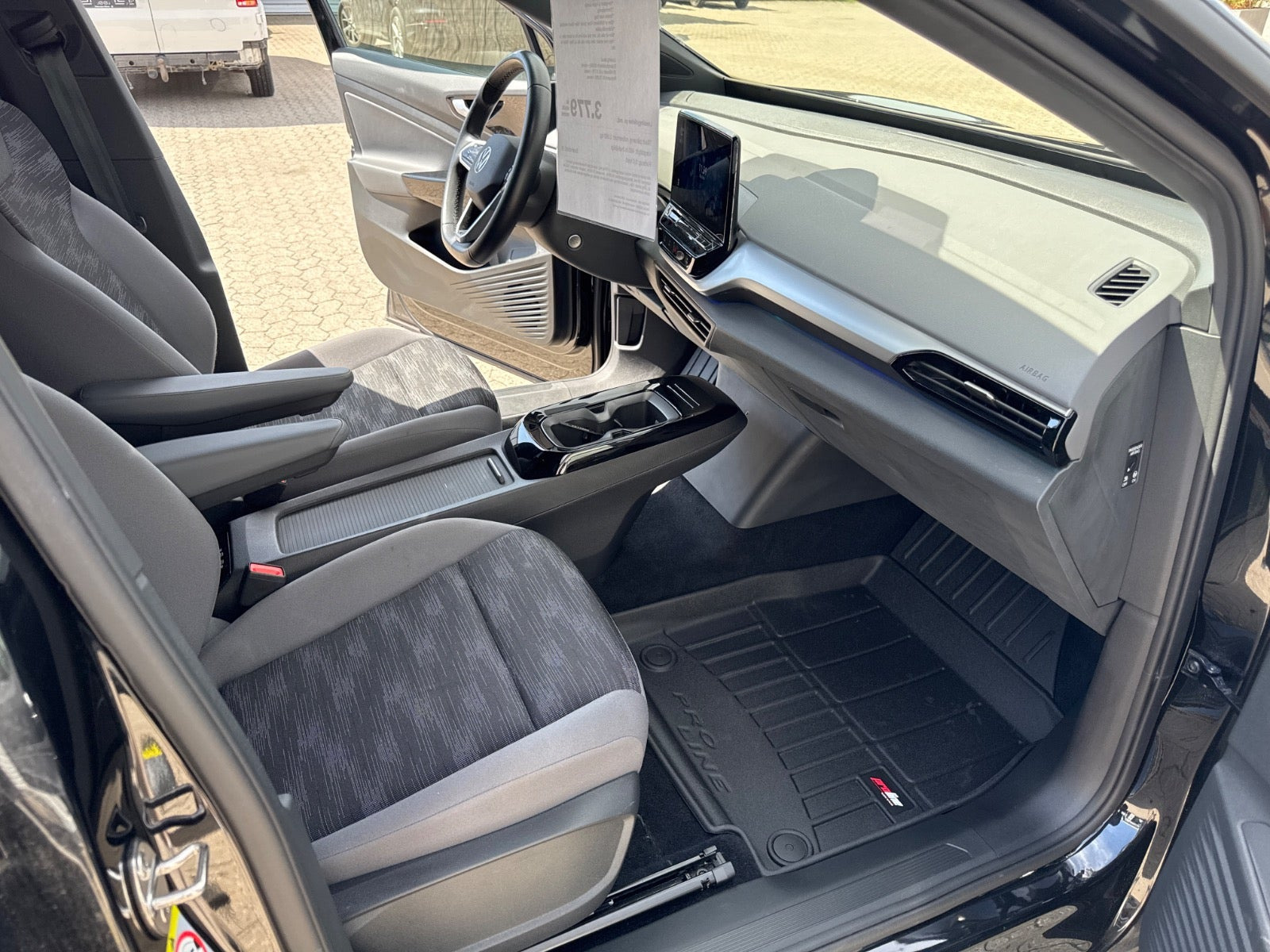 Sort VW ID.4 fra 2023