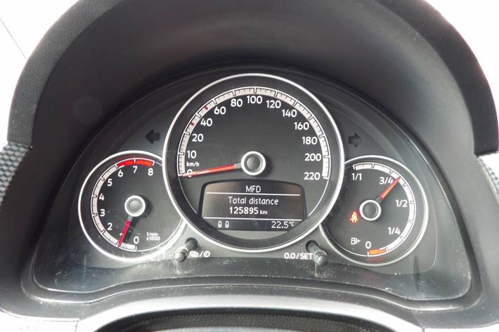 Rød VW UP! fra 2019
