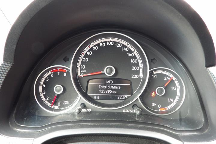 Rød VW UP! fra 2019