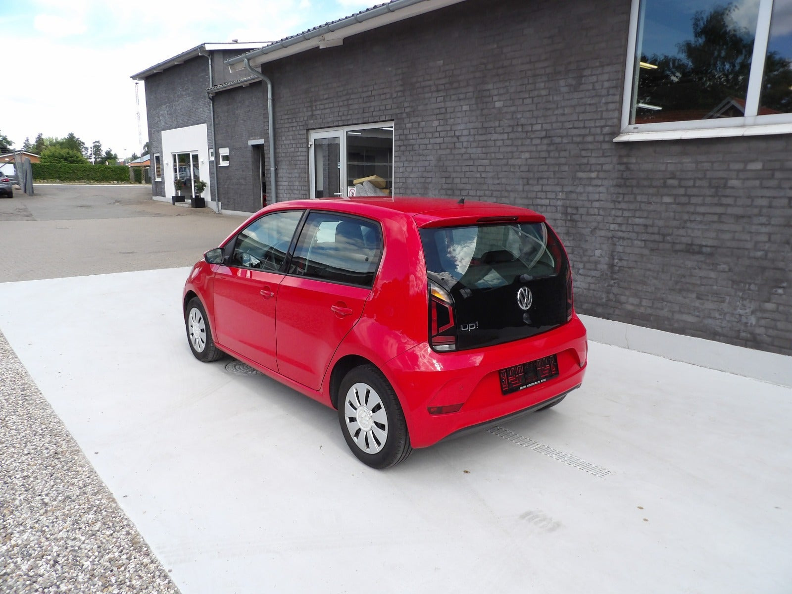 Rød VW UP! fra 2019