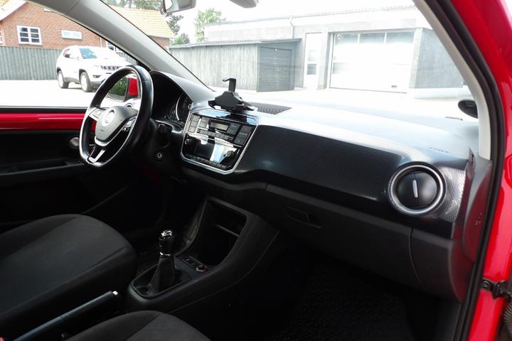 Rød VW UP! fra 2019