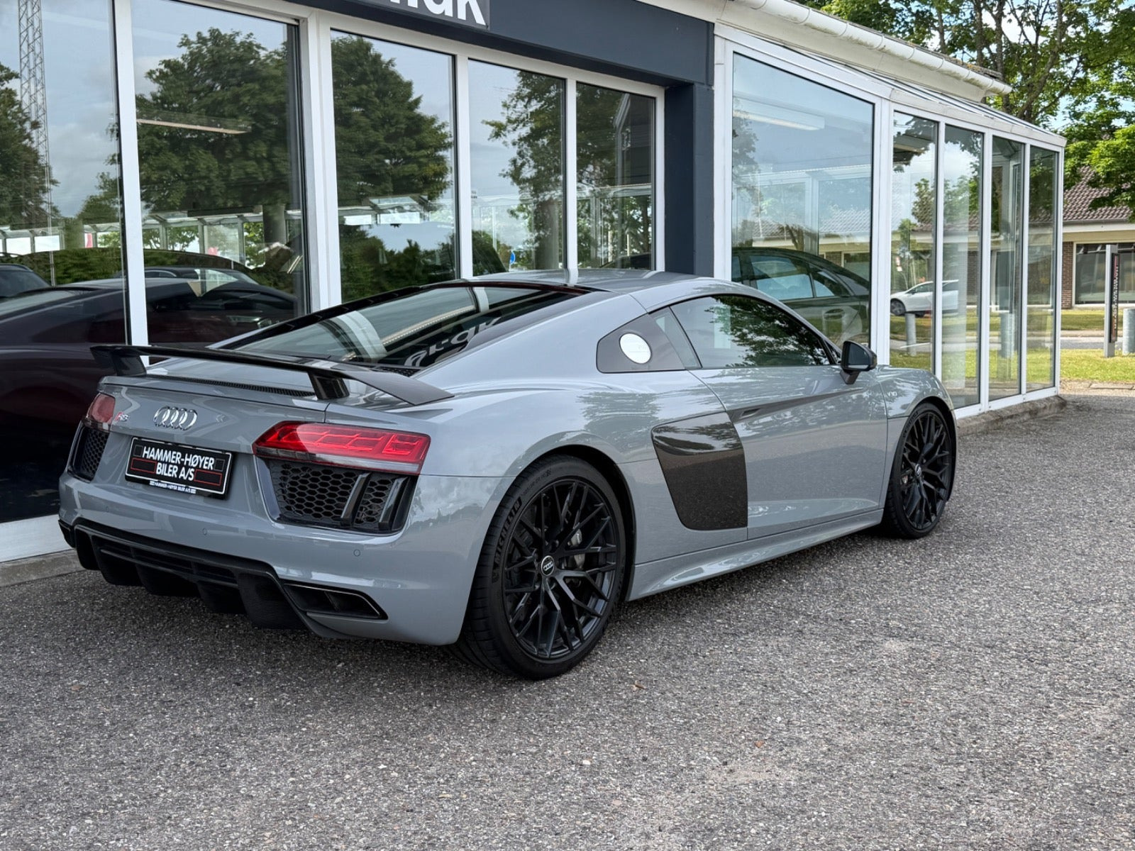 Grå Audi R8 fra 2017