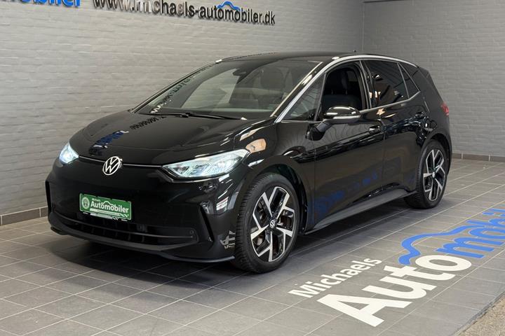 Sort VW ID.3 fra 2025 set udefra