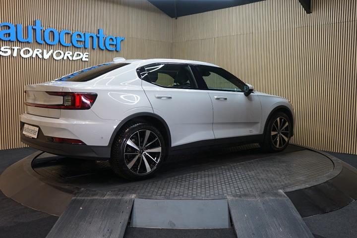 Hvid Polestar 2 fra 2022