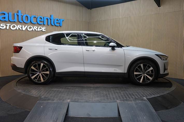 Hvid Polestar 2 fra 2022
