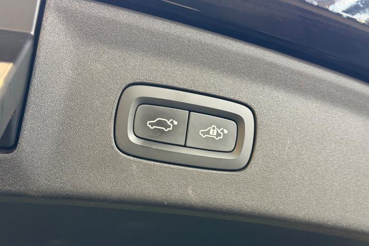 Sort Polestar 2 fra 2022