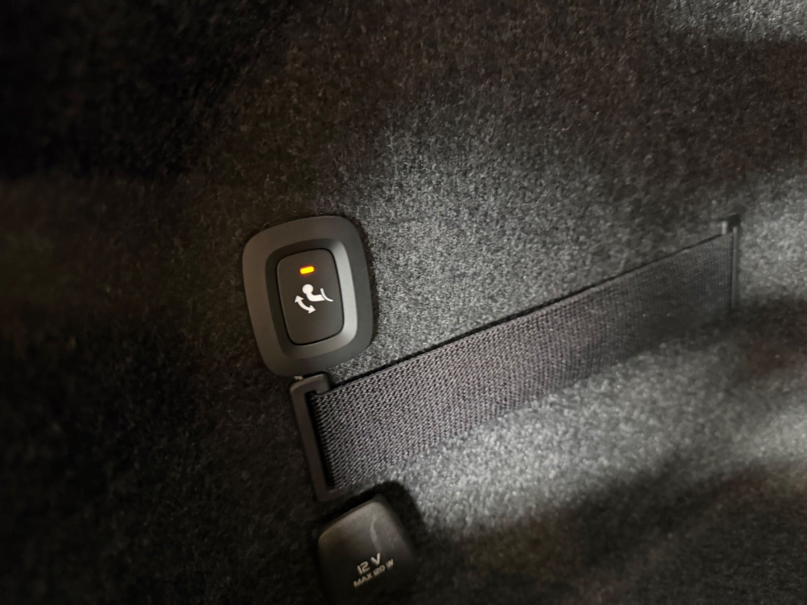 Sort Polestar 2 fra 2022