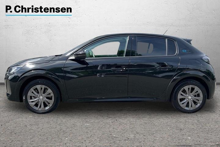 Sort Peugeot e-208 fra 2023