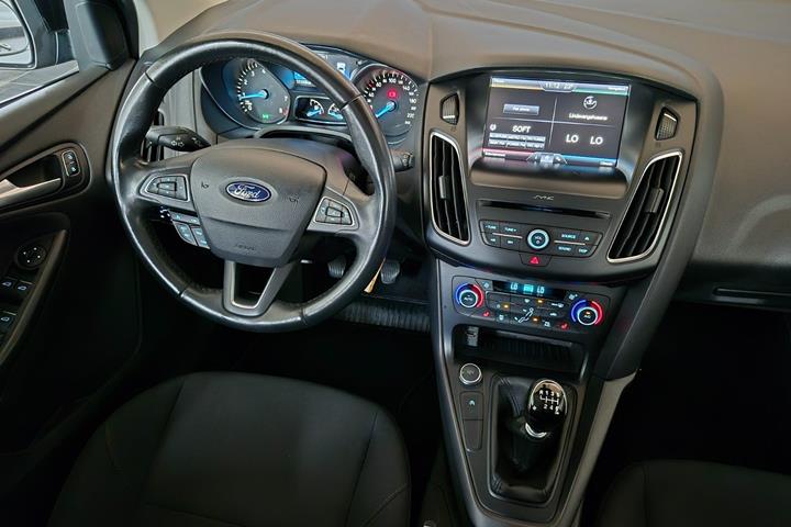 Sort Ford Focus fra 2016