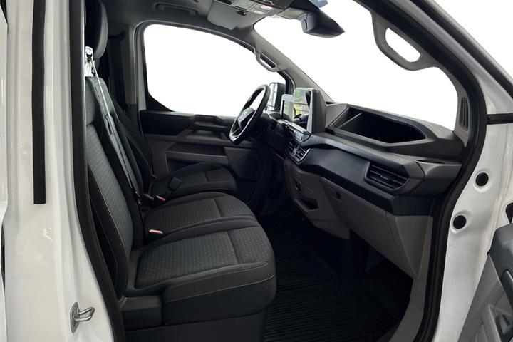 Hvid Ford Transit Custom 320 L2 fra 2026