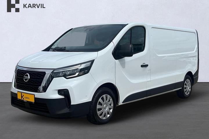 Hvid Nissan Primastar fra 2024
