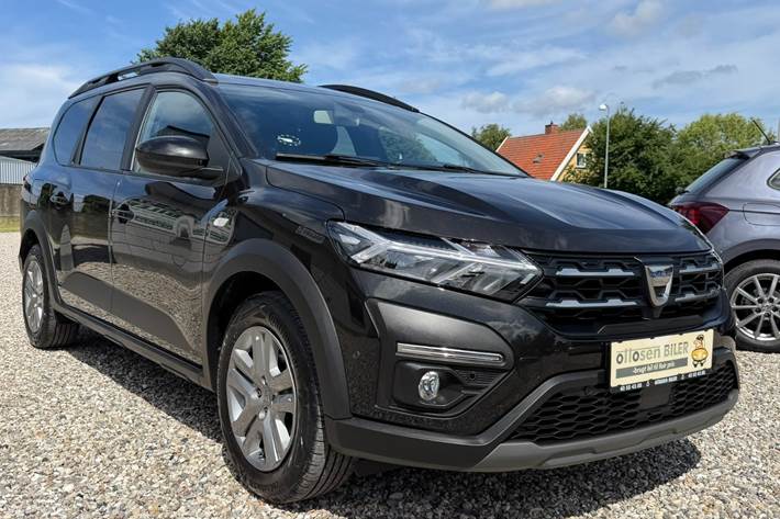 Sort Dacia Jogger fra 2022