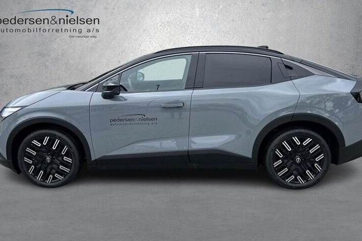 Sort Nissan Leaf fra 2026