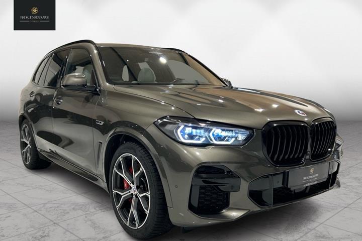 Bronze BMW X5 fra 2022 set udefra