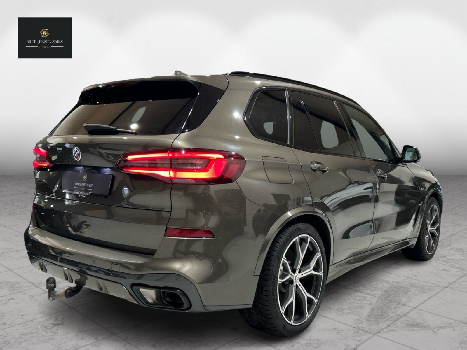 Bronze BMW X5 fra 2022