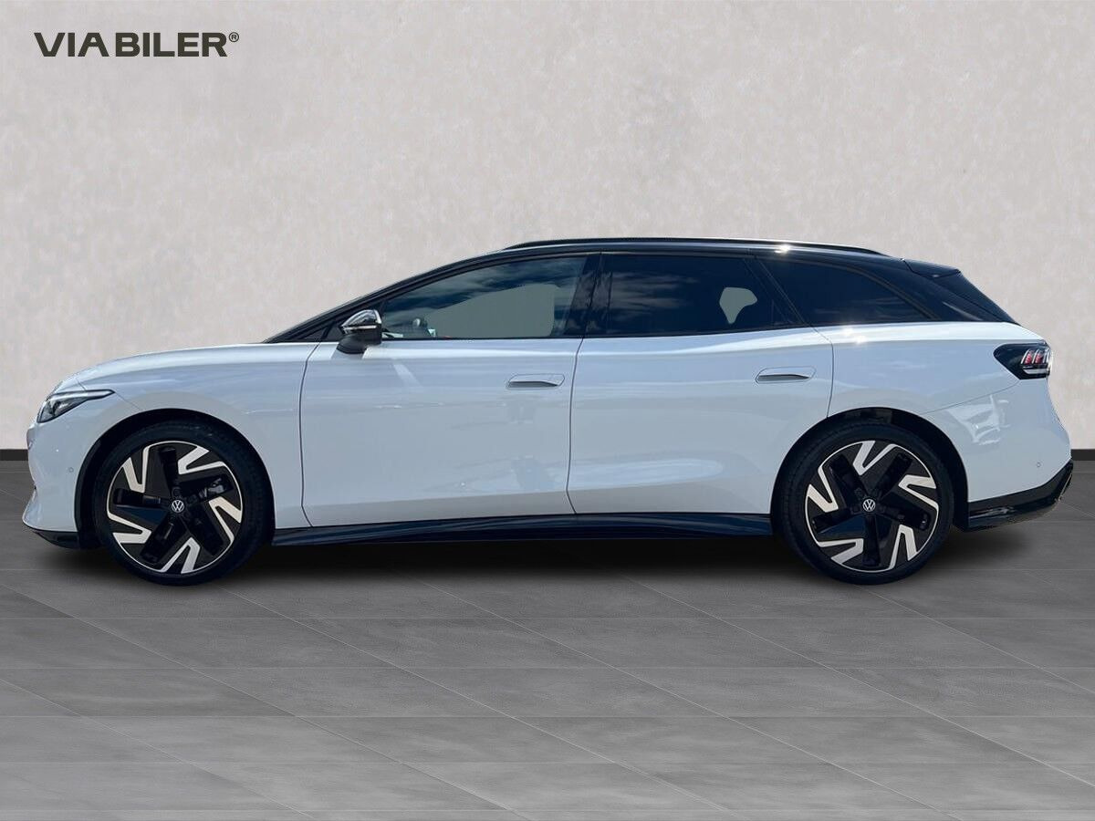 Hvid VW ID.7 fra 2026