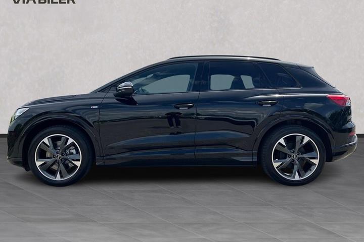 Sort Audi Q4 fra 2026
