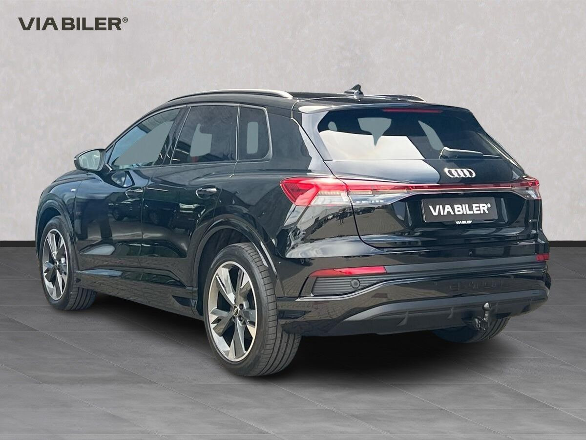 Sort Audi Q4 fra 2026