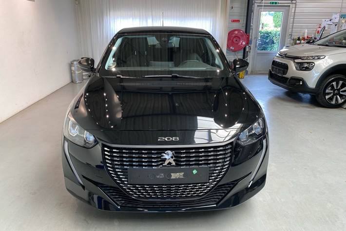 Sort Peugeot 208 fra 2022