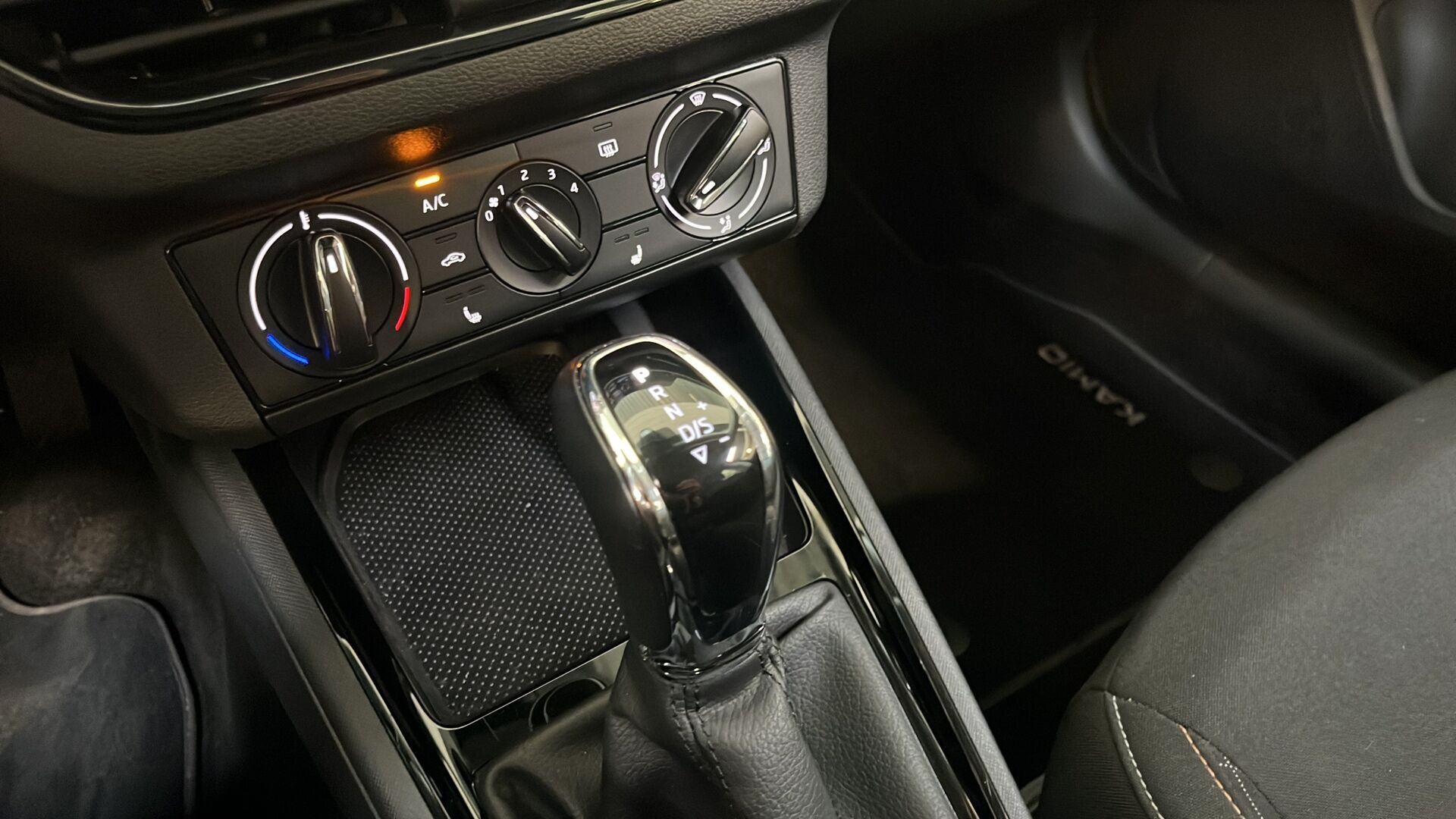 Sort Skoda Kamiq fra 2022
