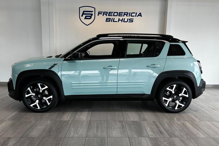 Blå Renault 4 E-Tech fra 2025