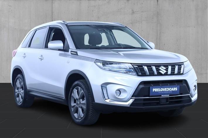 Grå Suzuki Vitara fra 2022