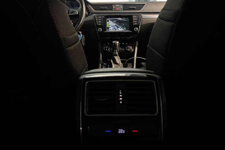 undefined Skoda Superb fra 2016