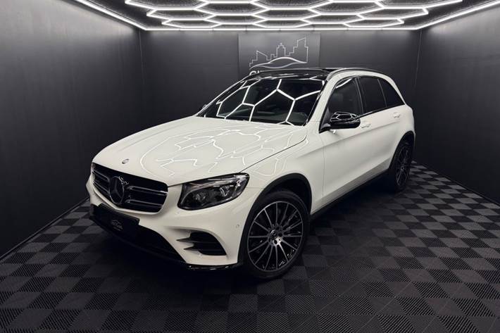 Hvid Mercedes GLC350 d fra 2017