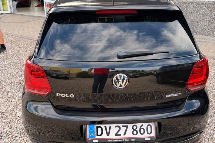Sort VW Polo fra 2016